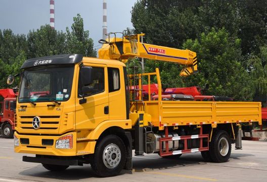 點(diǎn)擊查看詳細(xì)信息<br>標(biāo)題：8噸大運(yùn)隨車吊 閱讀次數(shù)：1850