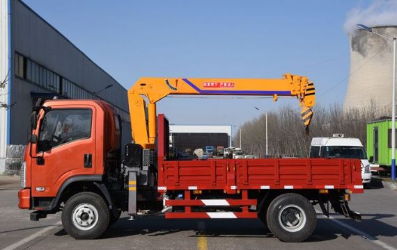 點(diǎn)擊查看詳細(xì)信息<br>標(biāo)題：4噸大運(yùn)隨車吊 閱讀次數(shù)：1850