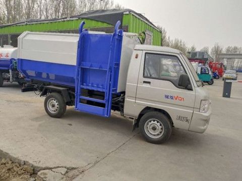 點擊查看詳細信息<br>標題：3.5方汽油版福田馭菱垃圾車 閱讀次數：3202